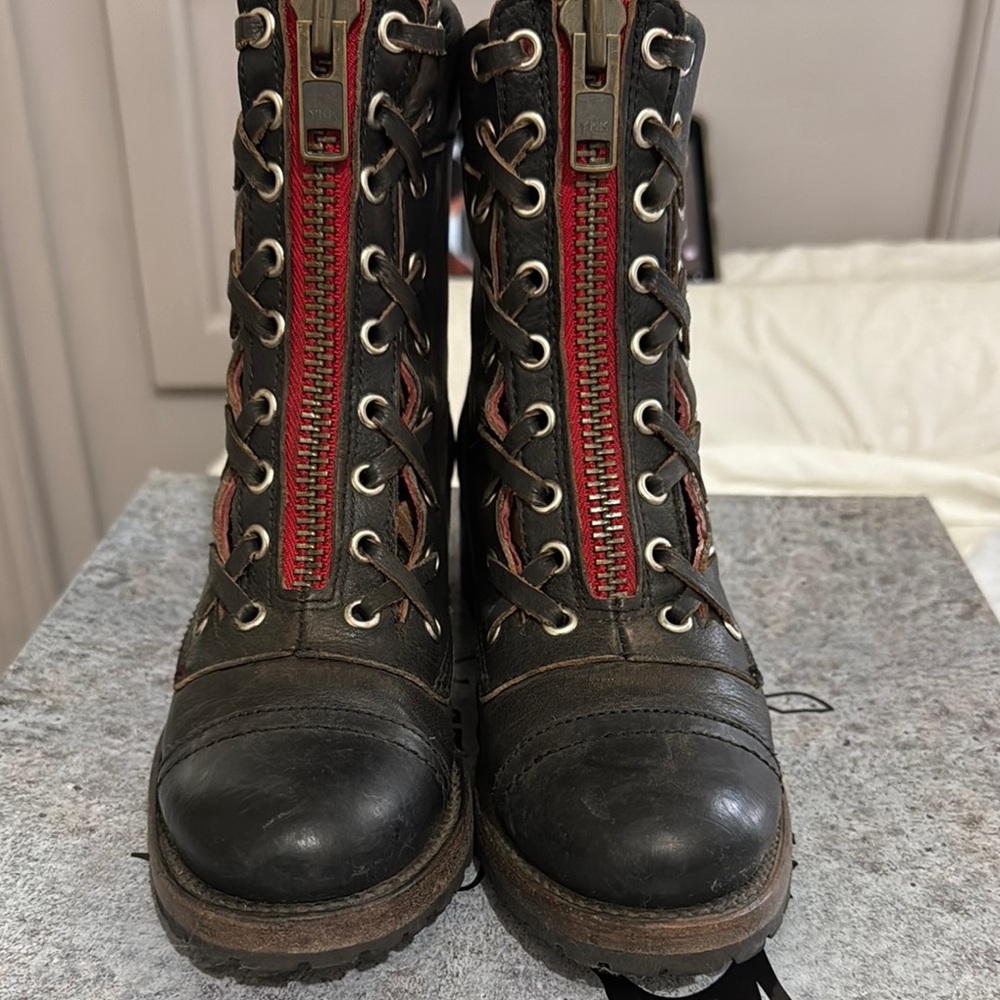 Stylish Black and Red Women's Boots